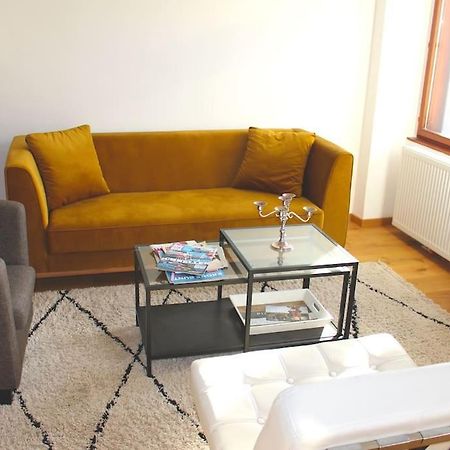 Paraderma Apartment Im Zentrum Baden Bei Wien Buitenkant foto