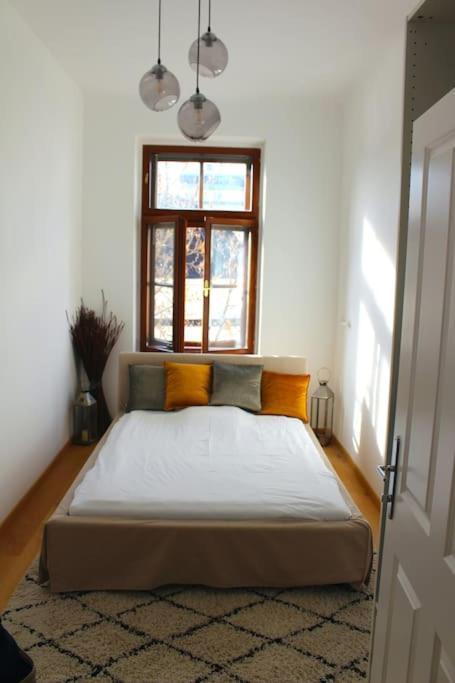Paraderma Apartment Im Zentrum Baden Bei Wien Buitenkant foto